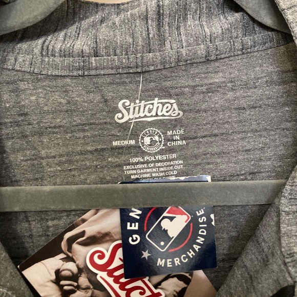 Polyester, athletic jacket - Picture 2 of 2